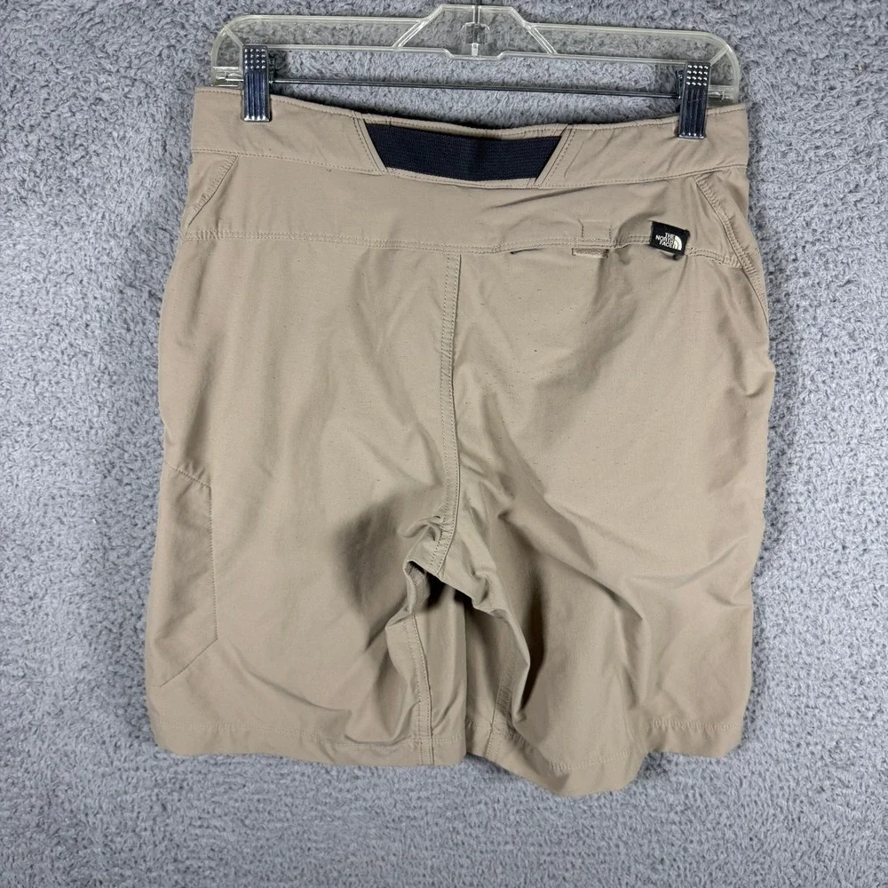 The North Face Mens Tan Hiking Shorts Size 30 Integrated Belt Stretch Nylon Hike